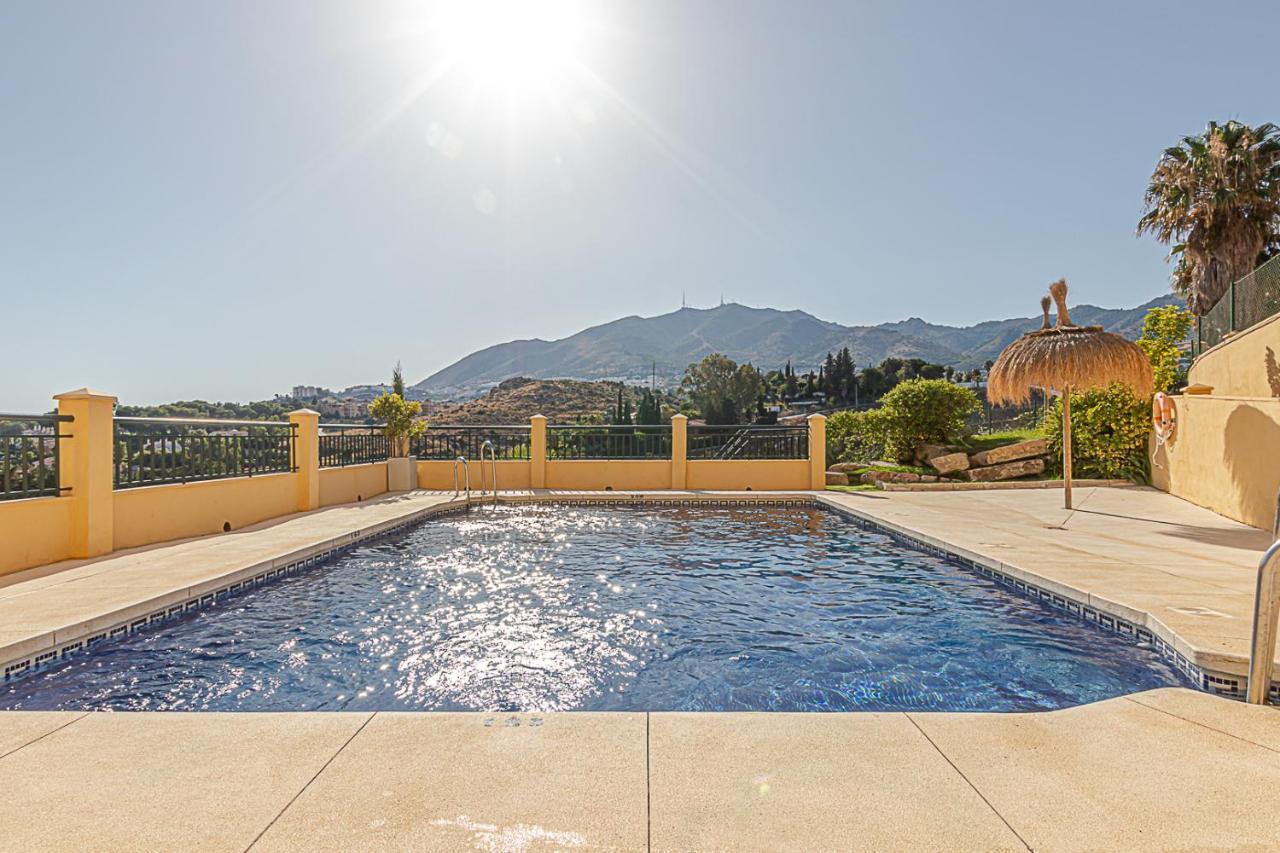 797 Holiday Rentals - Moderno Piso Para 5 Con Hermosas Vistas Беналмадена Екстериор снимка