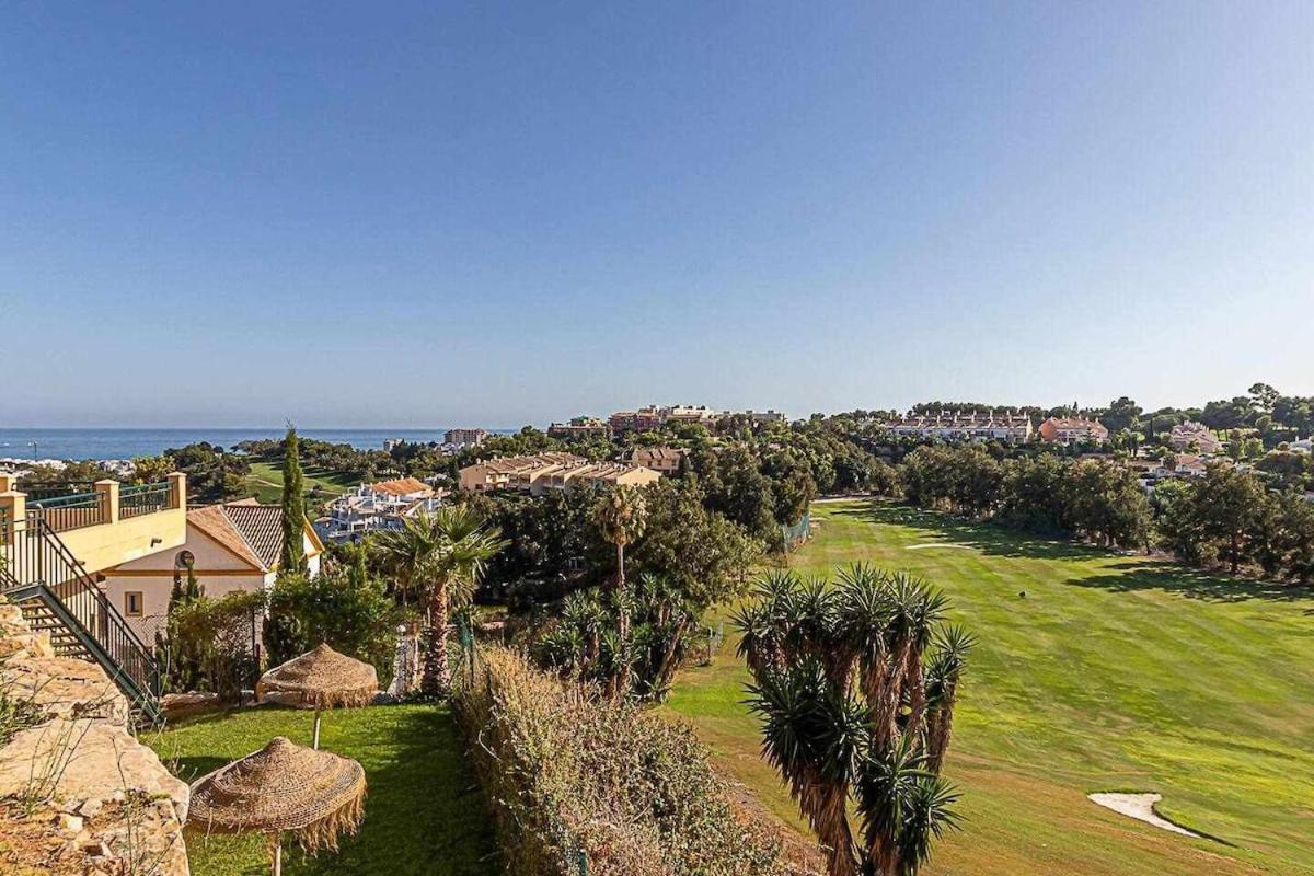 797 Holiday Rentals - Moderno Piso Para 5 Con Hermosas Vistas Беналмадена Екстериор снимка
