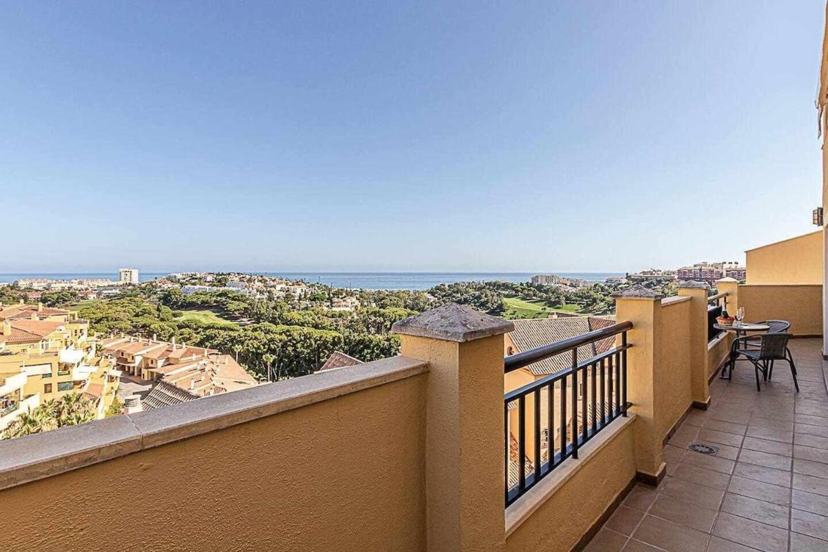 797 Holiday Rentals - Moderno Piso Para 5 Con Hermosas Vistas Беналмадена Екстериор снимка